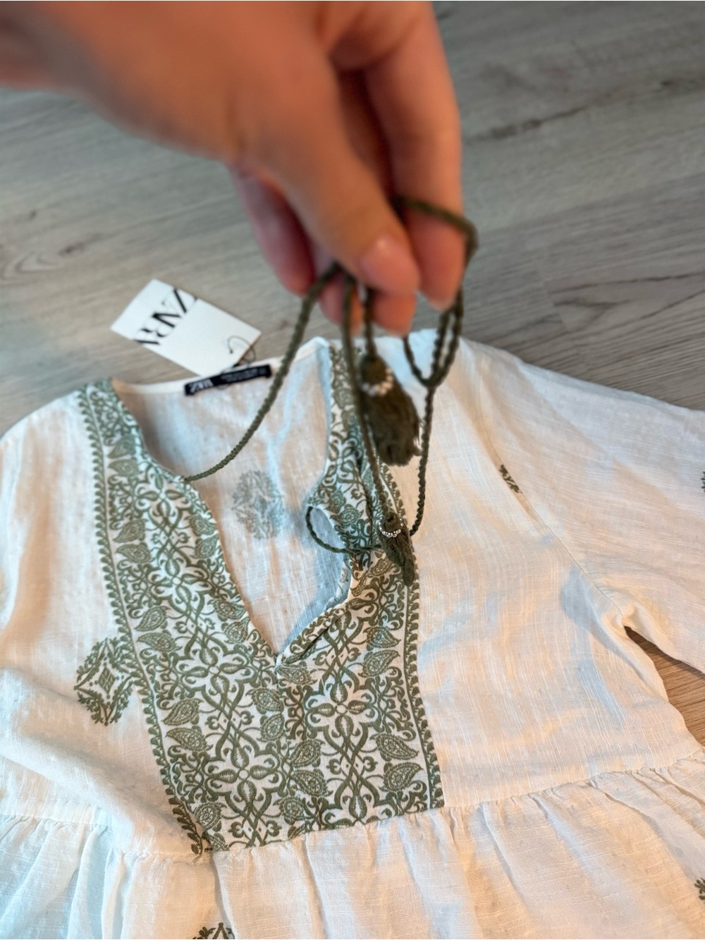 Zara set: Boho Cream Blouse and Shorts - Picture 8 of 12
